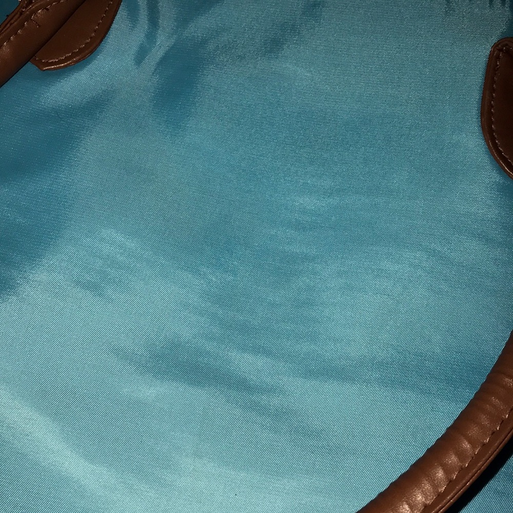 Tote - Picture 4 of 4